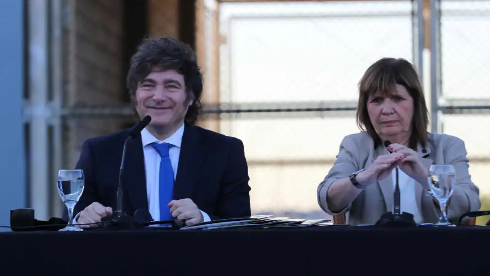 Bullrich será jefa del bloque de senadores de LLA y agradeció su designación a Javier y Karina Milei