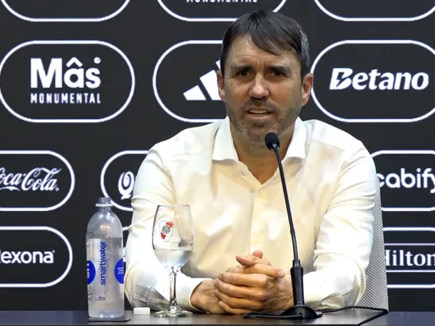 Coudet fue presentado en River: 